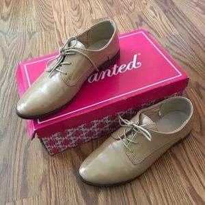Women’s oxfords